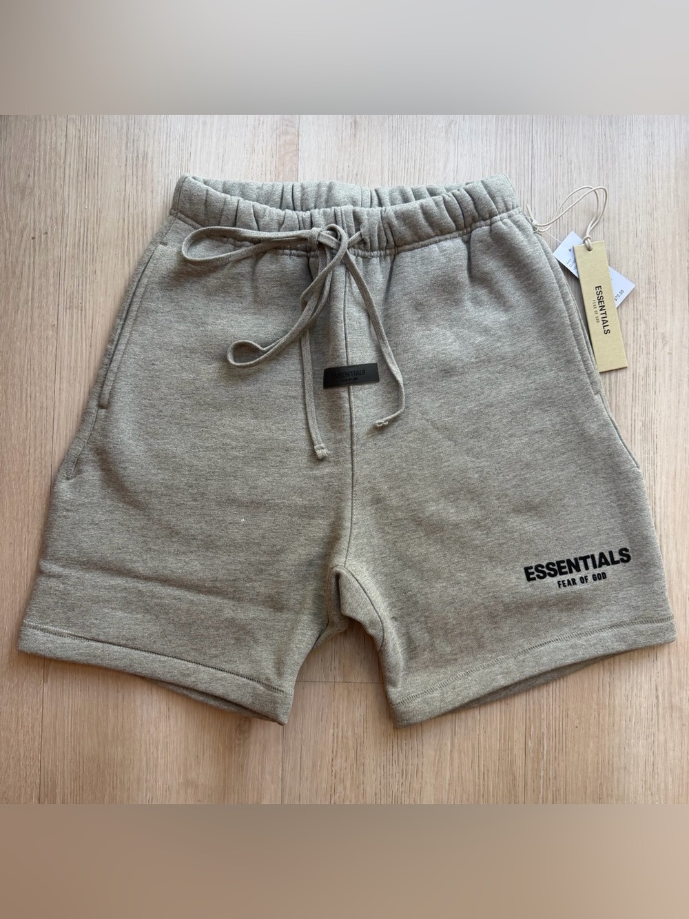 Fear of God Essentials Sweatshort 'Dark Oatmeal' NWT